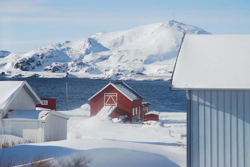 Kongsfjord Holiday Home Exterior photo